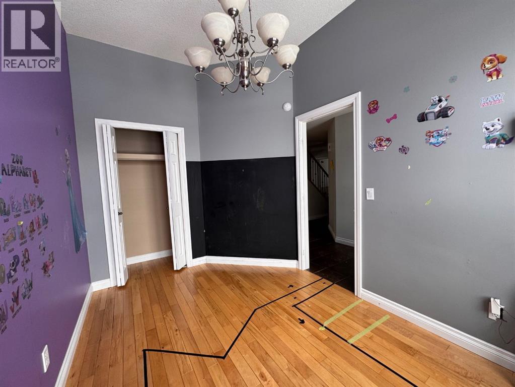 125 Fisher Crescent, Fort Mcmurray, Alberta  T9K 0B8 - Photo 3 - A2291955