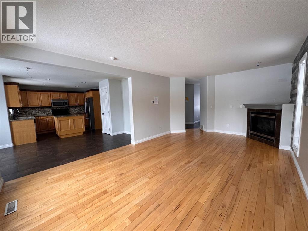 125 Fisher Crescent, Fort Mcmurray, Alberta  T9K 0B8 - Photo 6 - A2291955