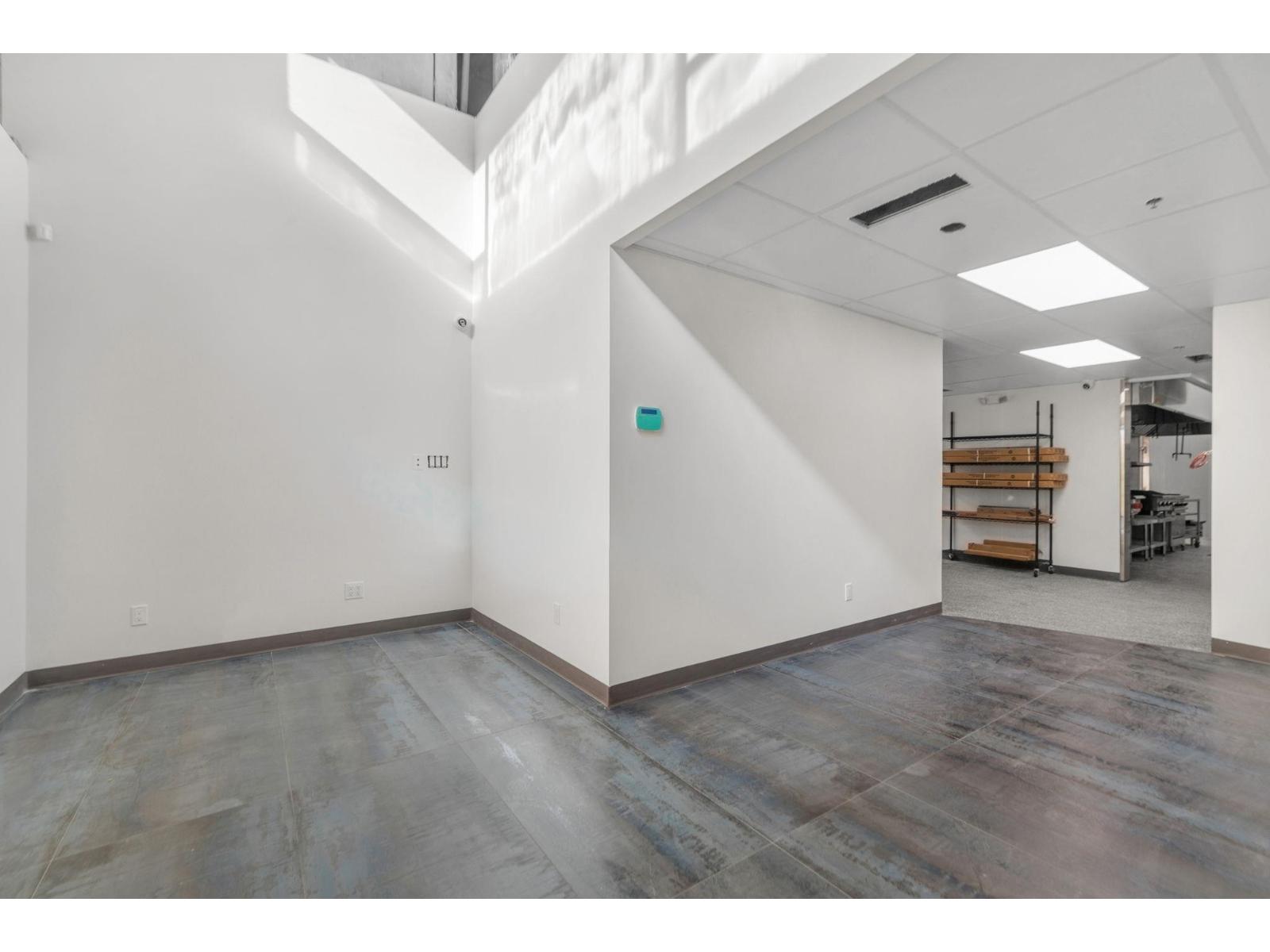 104 12889 84 Avenue, Surrey, British Columbia  V3W 0K5 - Photo 14 - C8076204