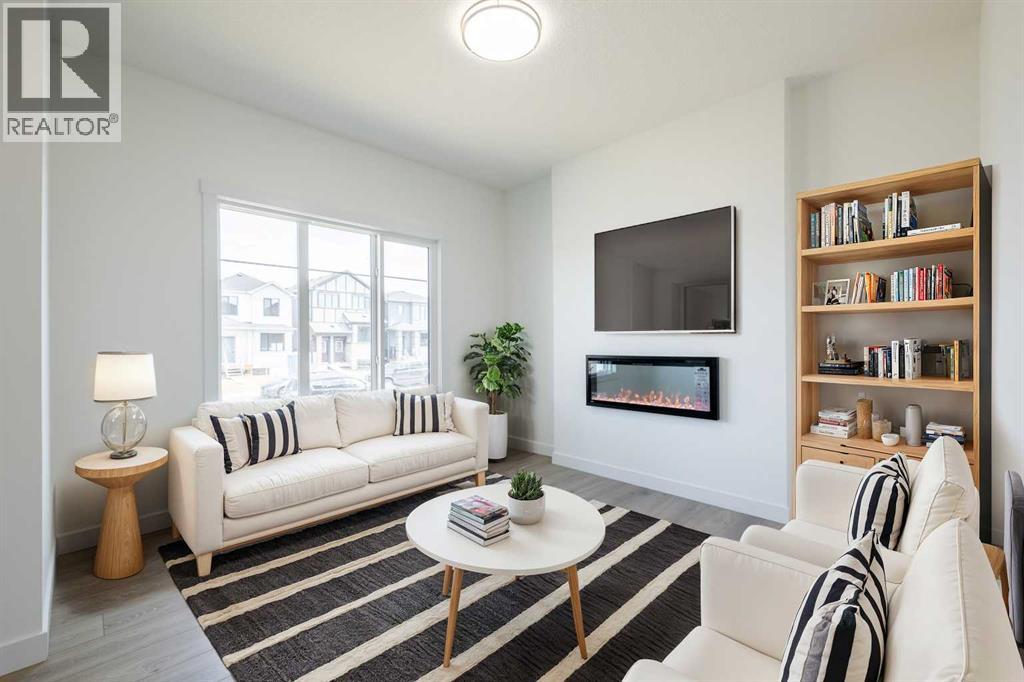 260 Clearview Court, Chestermere, Alberta  T2P 2G7 - Photo 4 - A2292897