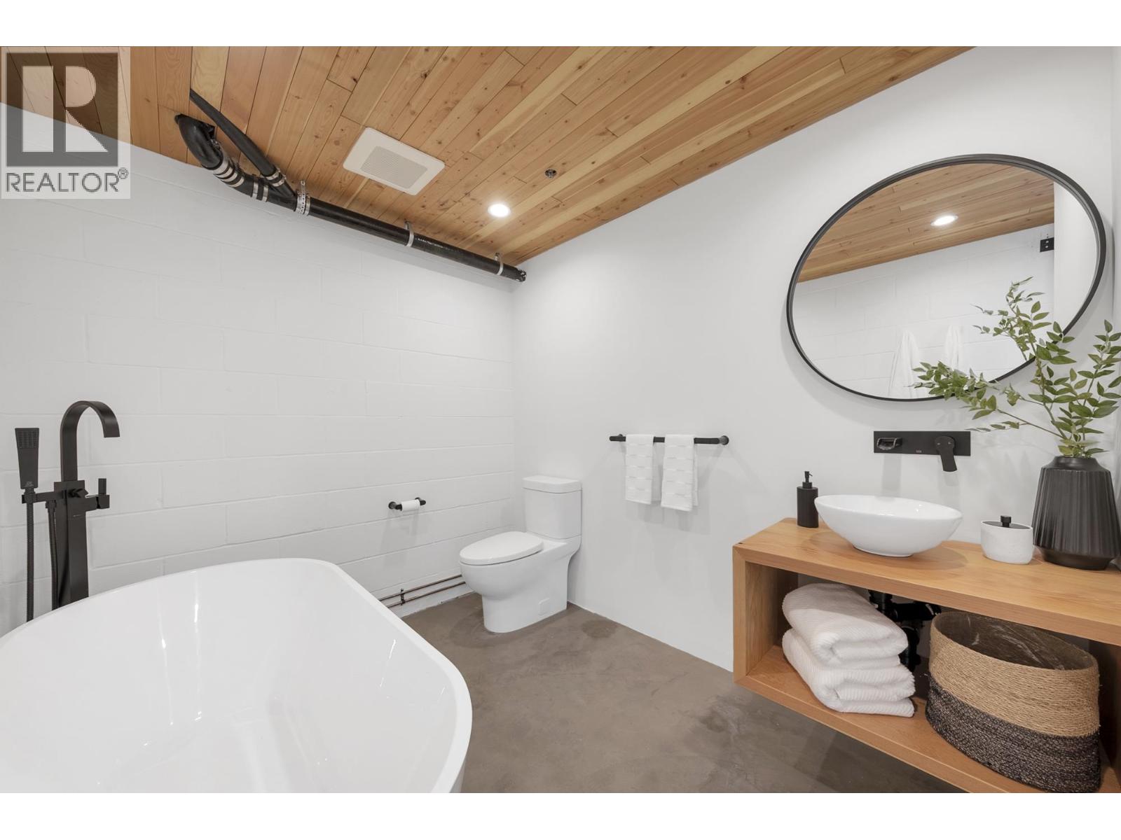 215 1220 E Pender Street, Vancouver, British Columbia  V6A 1W8 - Photo 21 - R3100678