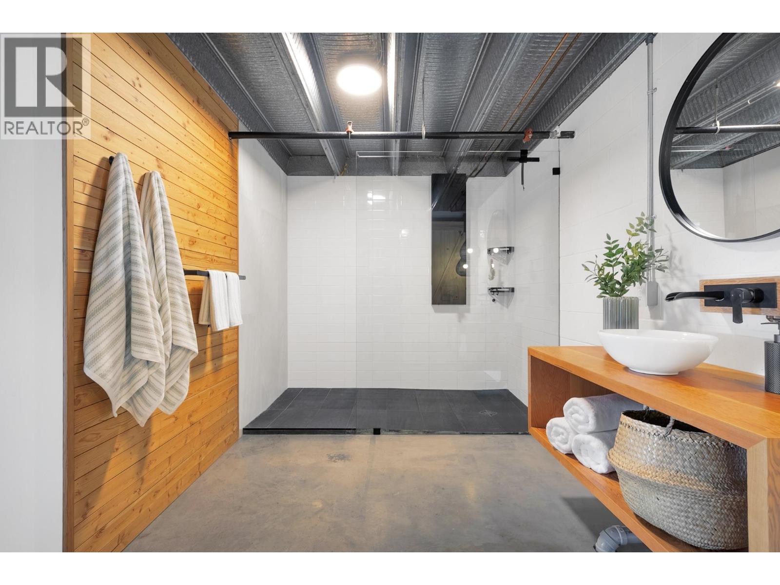 215 1220 E Pender Street, Vancouver, British Columbia  V6A 1W8 - Photo 31 - R3100678