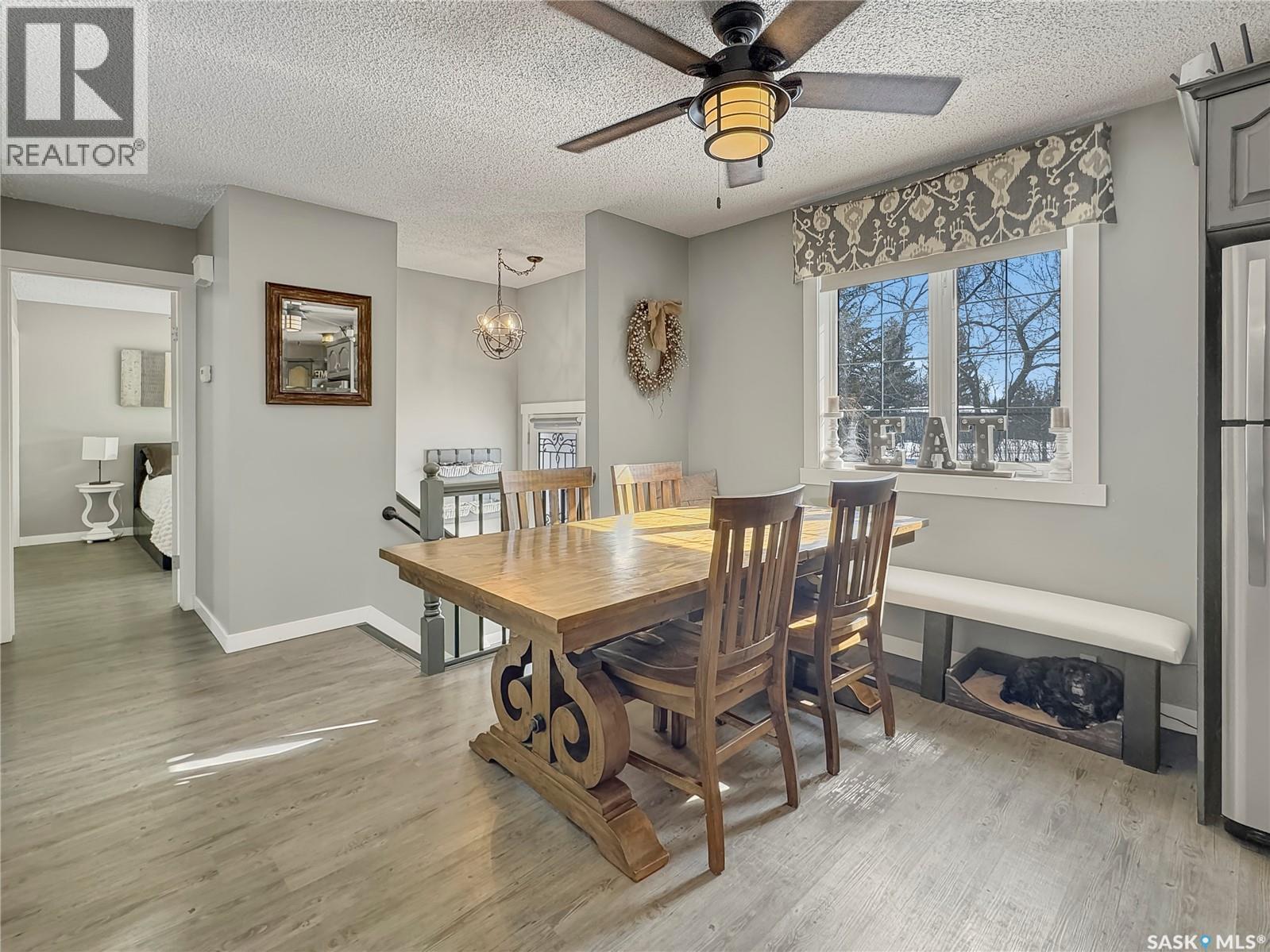 17 4th Avenue E, Neilburg, Saskatchewan  S0M 2C0 - Photo 4 - SK030596