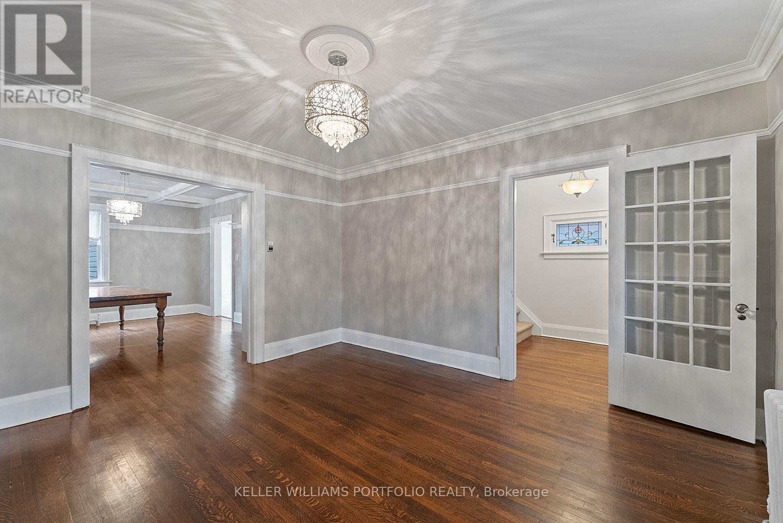 145 Glengrove Avenue W, Toronto, Ontario  M4R 1P1 - Photo 11 - C12827106