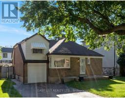 28 INVERLEIGH DRIVE, Toronto, Ontario