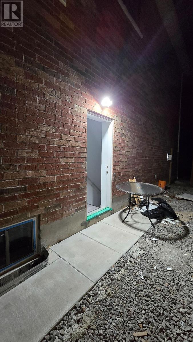 36 Crombie Street, Clarington, Ontario  L1C 4A1 - Photo 16 - E12893462