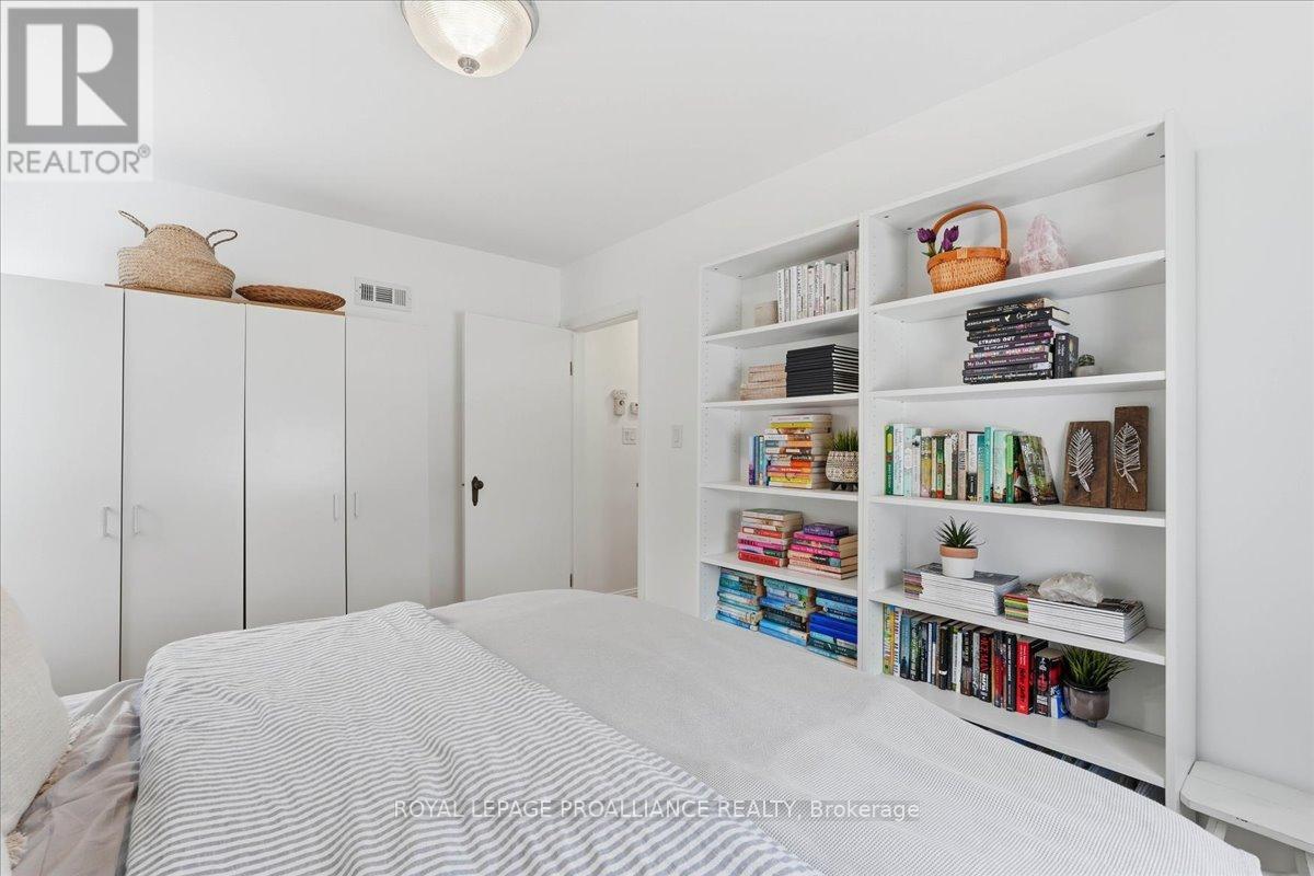 28 Fairway Avenue, Belleville, Ontario  K8N 4B3 - Photo 15 - X12893318