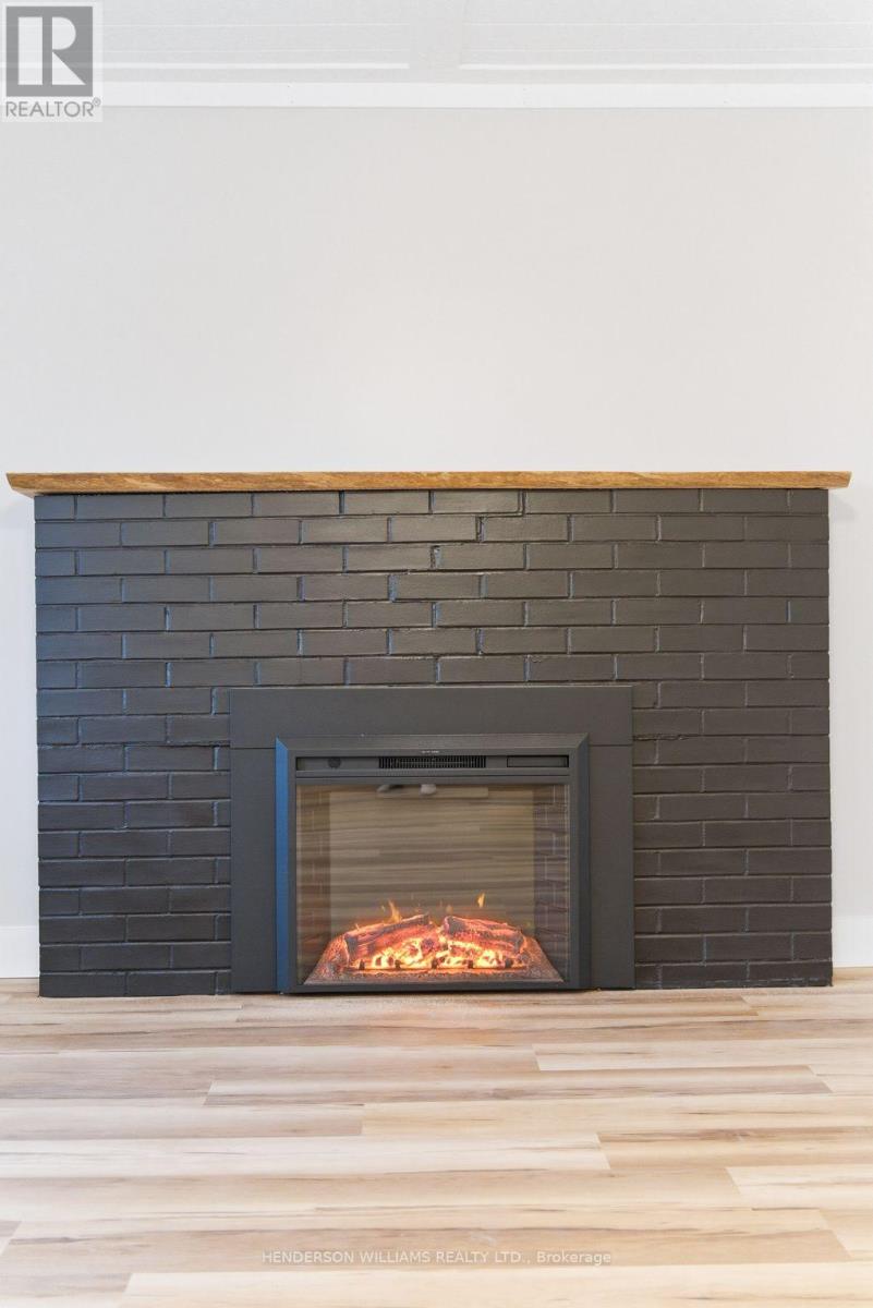 732 Glen Miller Road, Quinte West, Ontario  K8V 5P8 - Photo 9 - X12893440