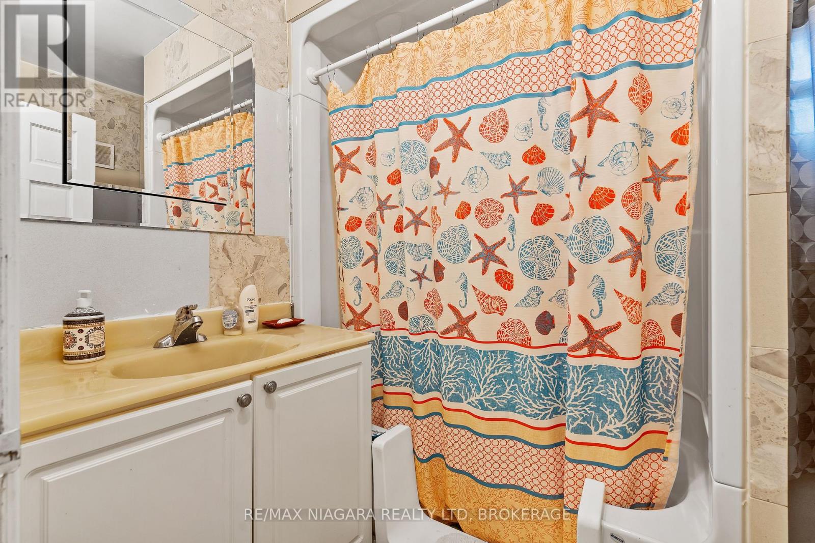 5999 Montrose Road, Niagara Falls (West Wood), Ontario  L2H 1L4 - Photo 12 - X12892038