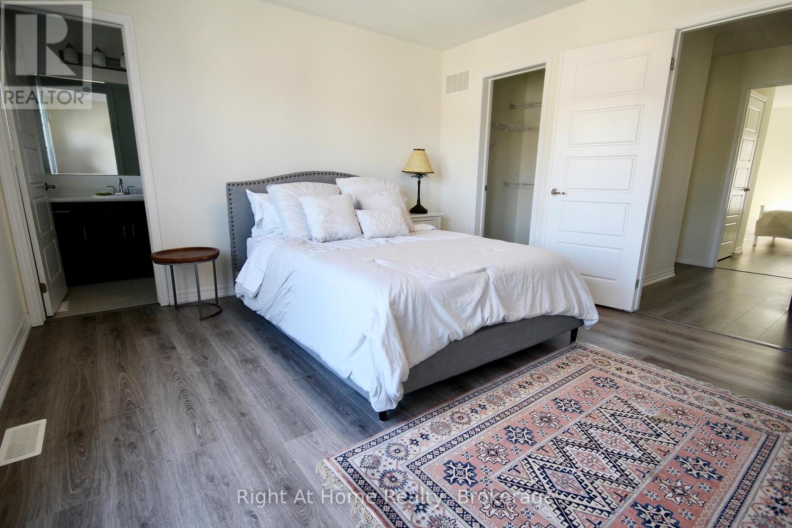 119 Stork Street, Oakville, Ontario  L6H 7C8 - Photo 23 - W12441085