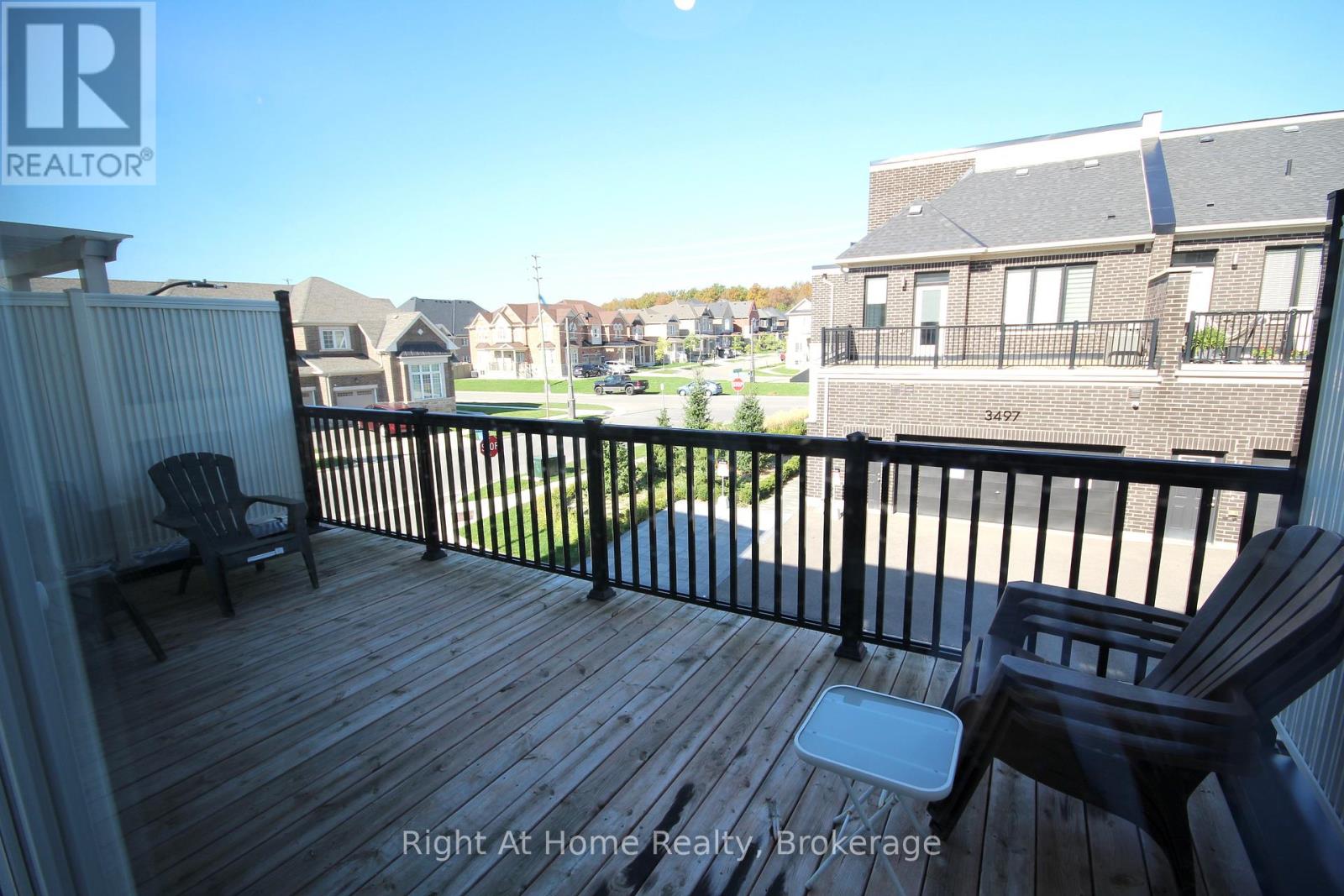 119 Stork Street, Oakville, Ontario  L6H 7C8 - Photo 17 - W12441085