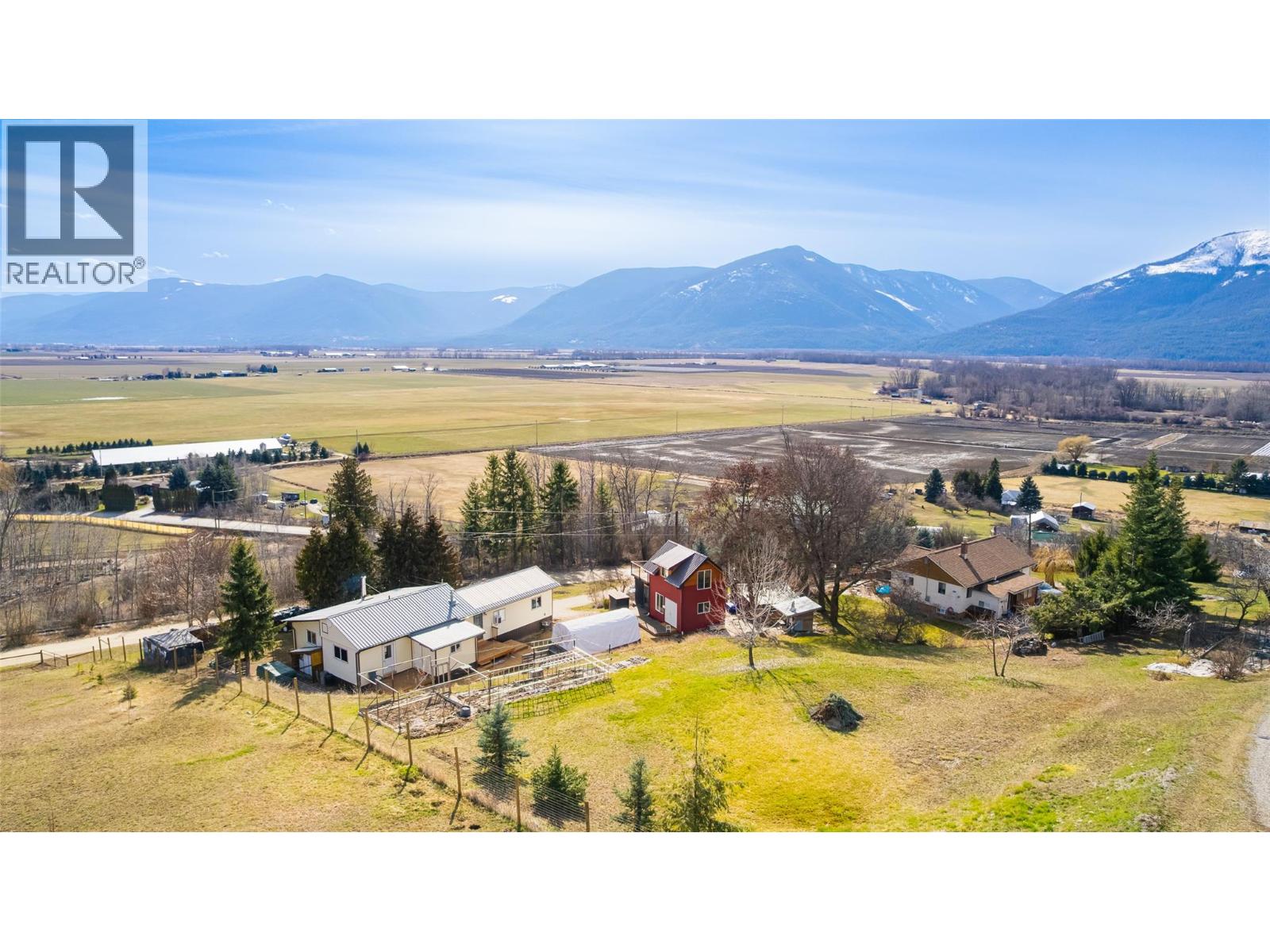 820 Packing Shed Road, Wynndel, British Columbia  V0B 2N2 - Photo 7 - 10379740