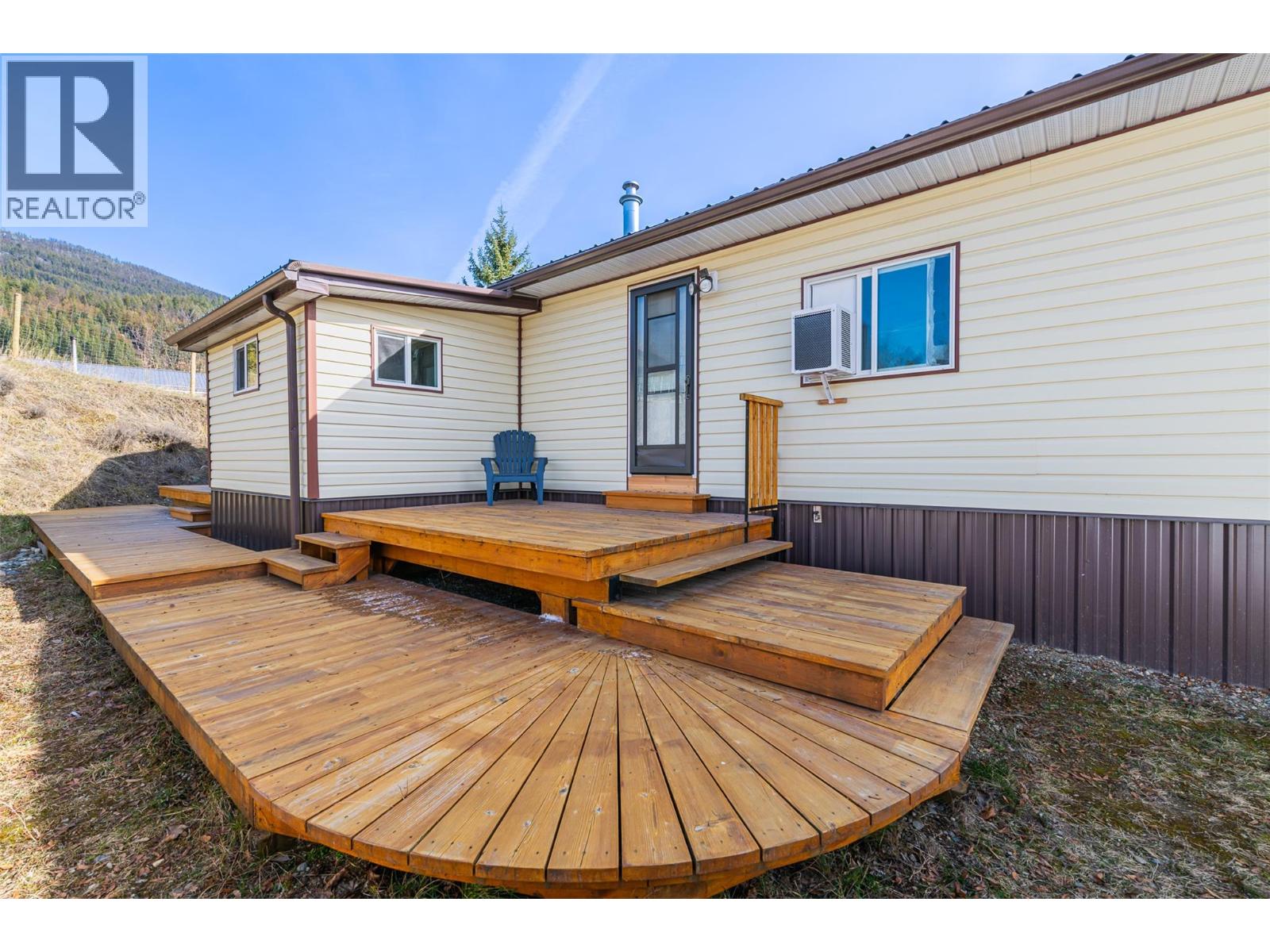 820 Packing Shed Road, Wynndel, British Columbia  V0B 2N2 - Photo 11 - 10379740