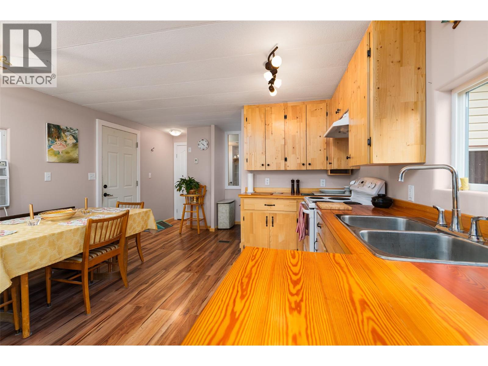 820 Packing Shed Road, Wynndel, British Columbia  V0B 2N2 - Photo 14 - 10379740