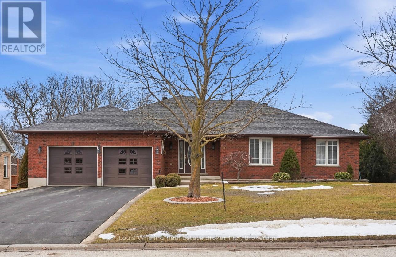 711 21ST A AVENUE, Hanover, Ontario