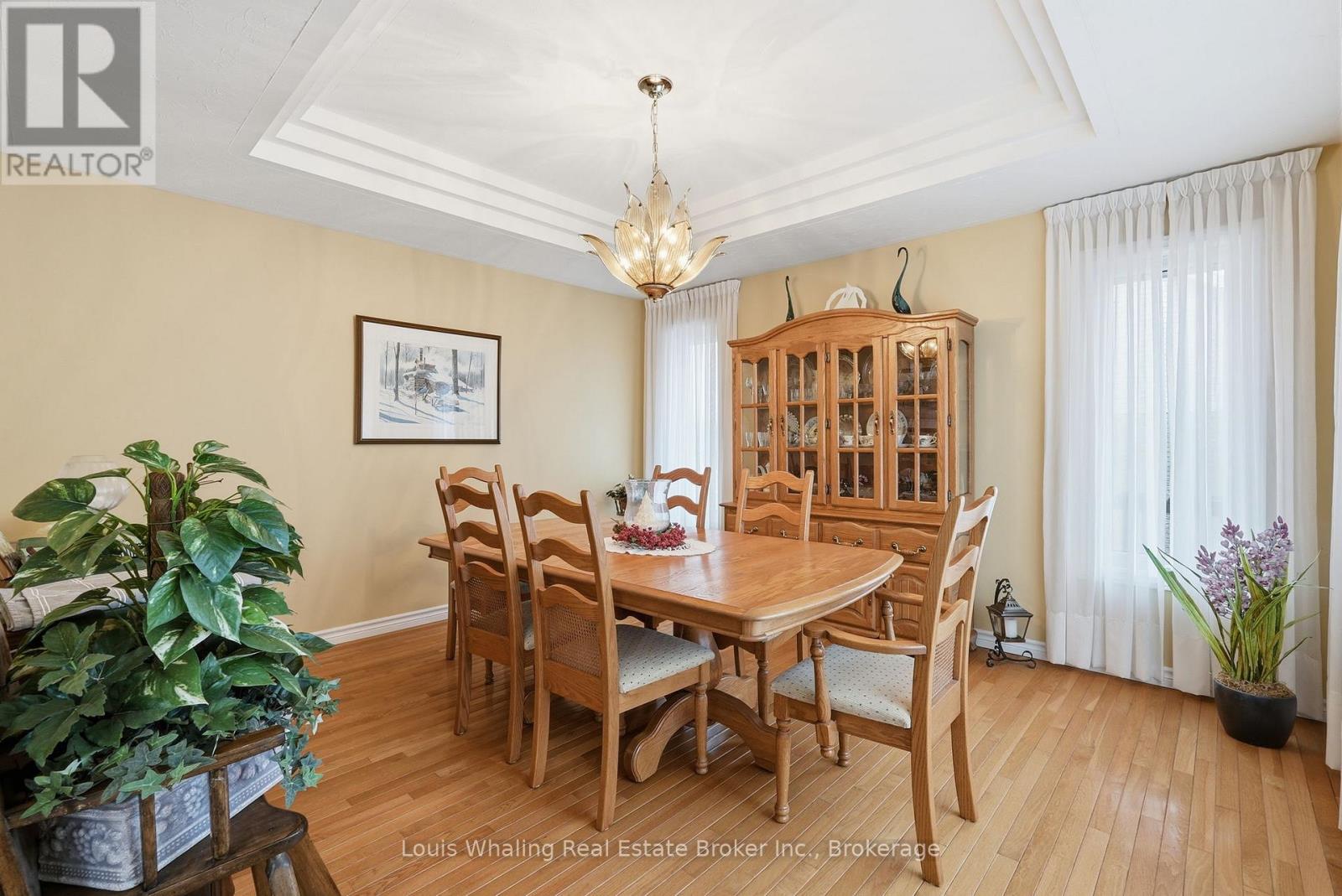 711 21st A Avenue, Hanover, Ontario  N4N 3M2 - Photo 13 - X12883654