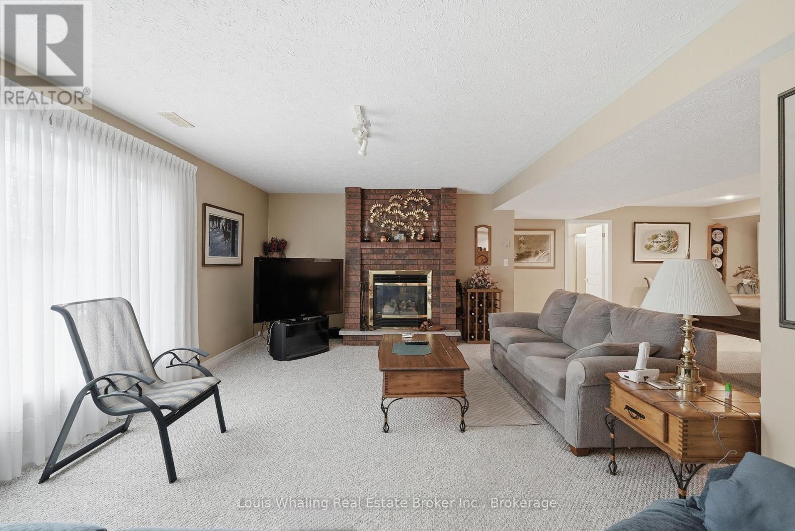 711 21st A Avenue, Hanover, Ontario  N4N 3M2 - Photo 24 - X12883654