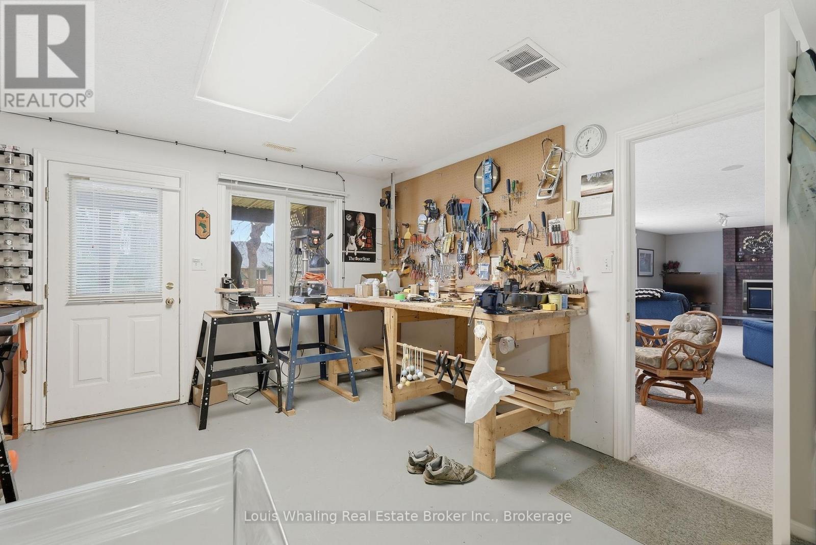 711 21st A Avenue, Hanover, Ontario  N4N 3M2 - Photo 29 - X12883654