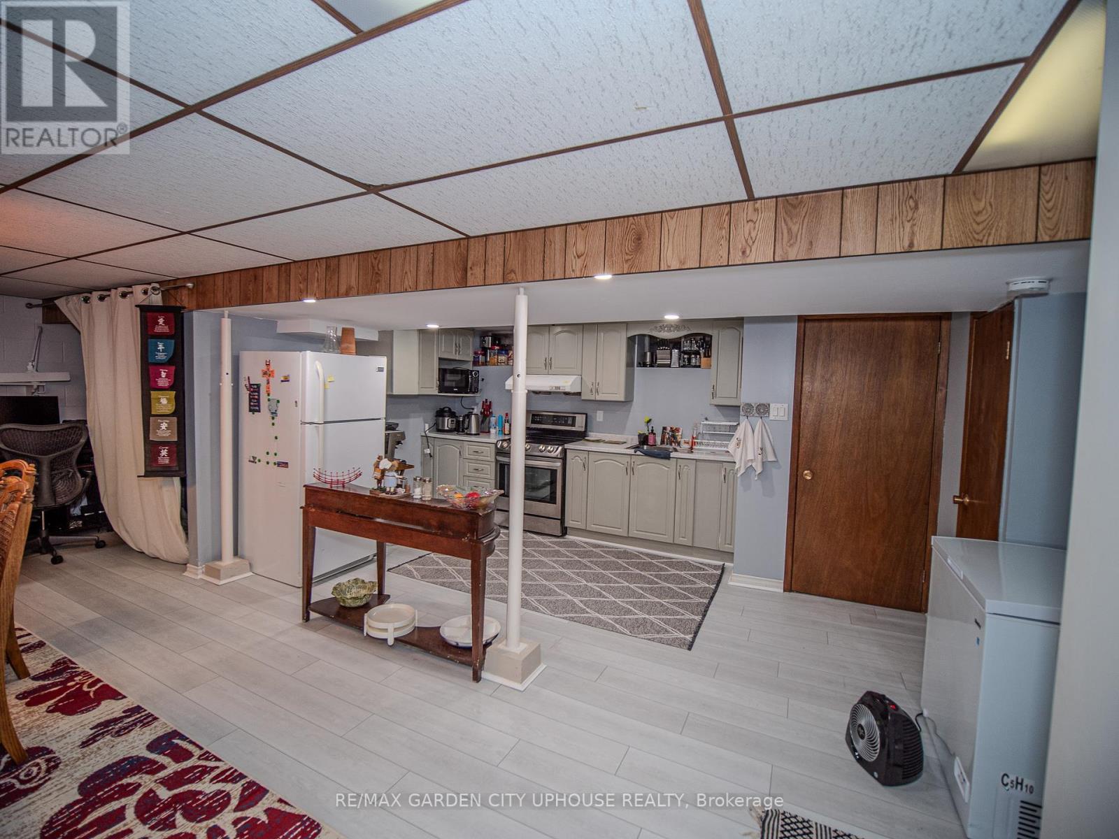 4430 Dovewood Drive, Niagara Falls (Morrison), Ontario  L2E 6M1 - Photo 13 - X12893402