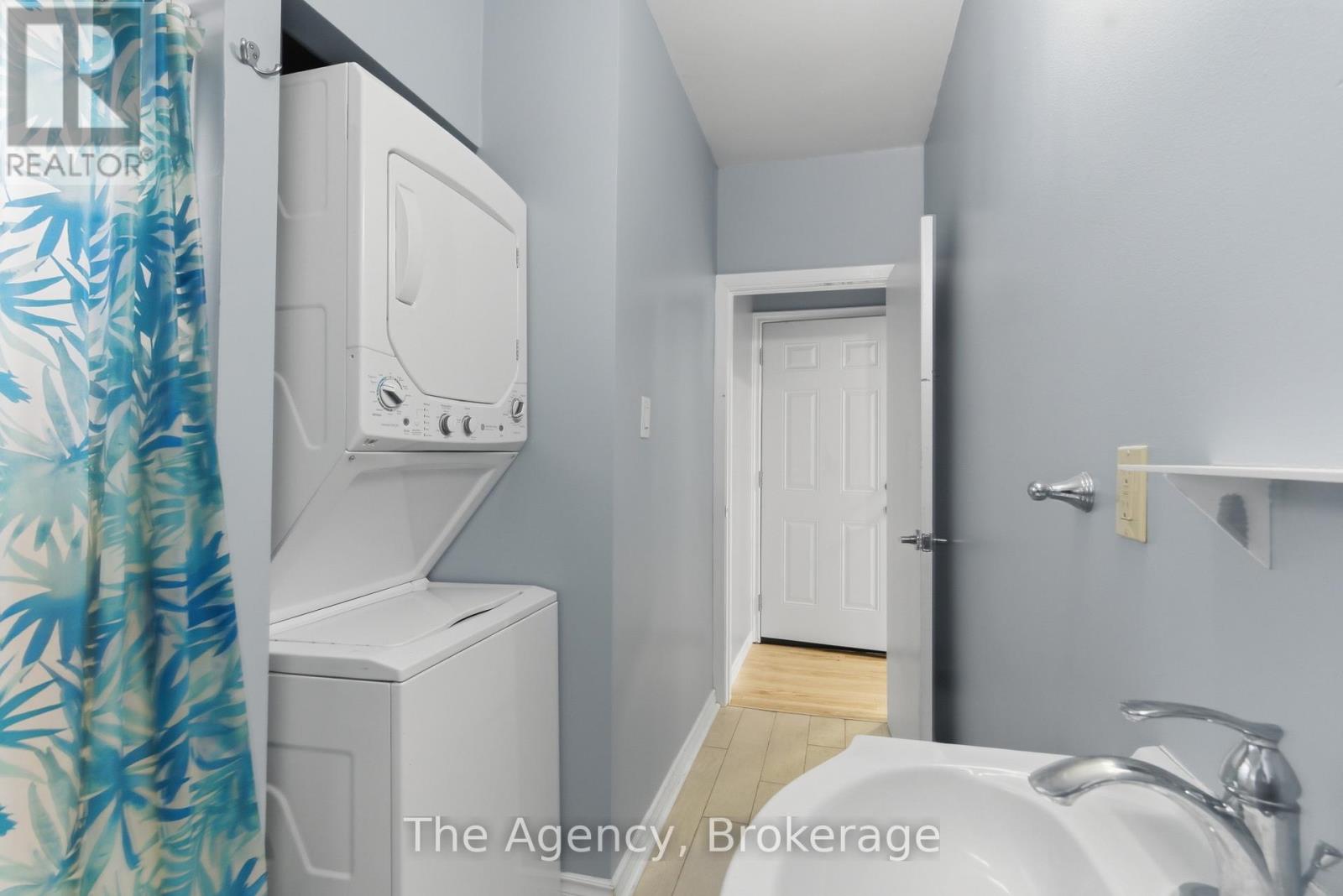 880 Lawrence Avenue, Hamilton (Rosedale), Ontario  L8K 2A3 - Photo 22 - X12893418