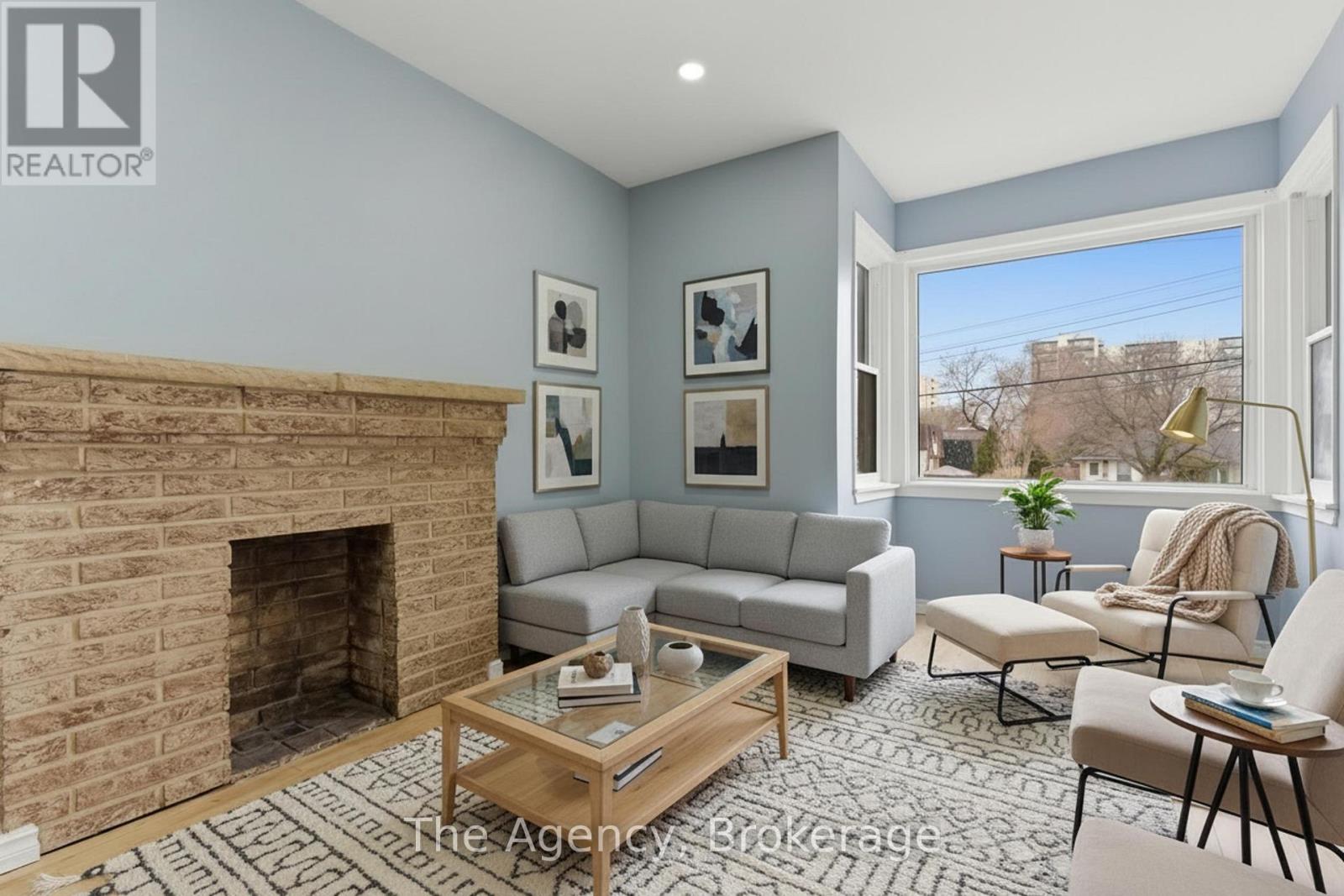 880 Lawrence Avenue, Hamilton (Rosedale), Ontario  L8K 2A3 - Photo 9 - X12893418