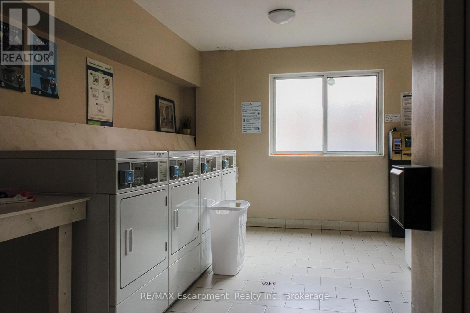 203 - 485 Thorold Road, Welland (Prince Charles), Ontario  L3C 3X1 - Photo 24 - X12893296