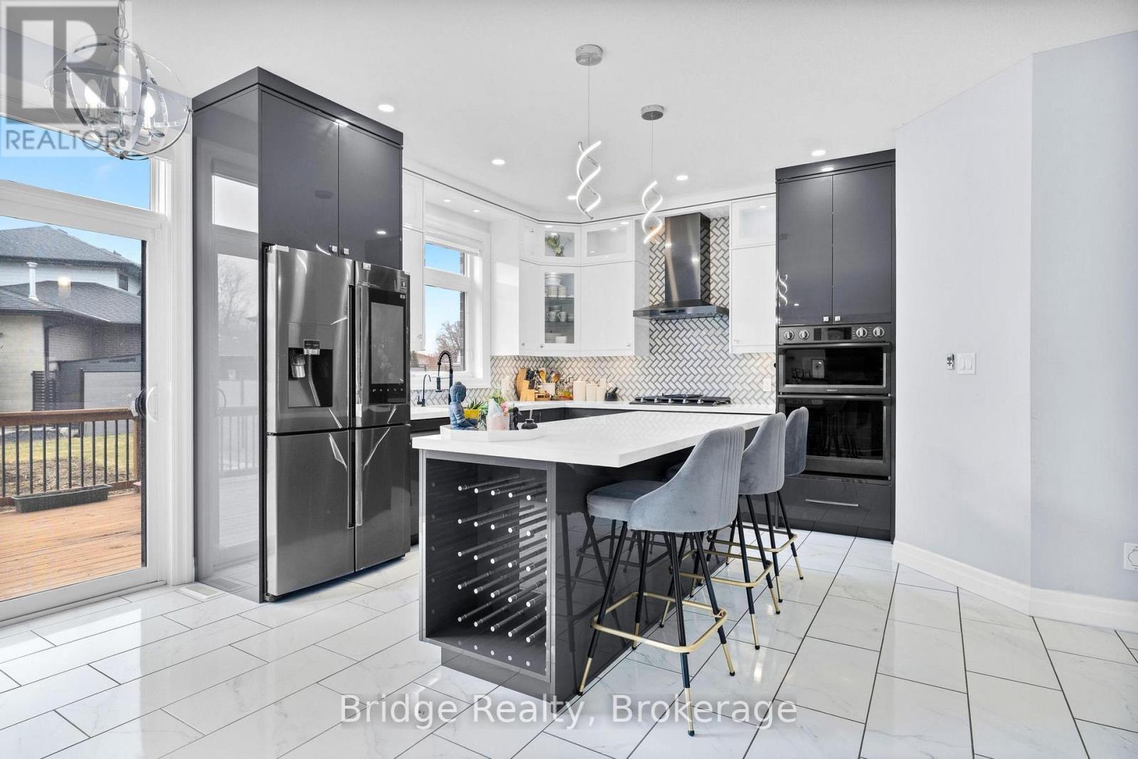 161 Hemlock Street, Woodstock (Woodstock - North), Ontario  N4S 0E4 - Photo 13 - X12893324