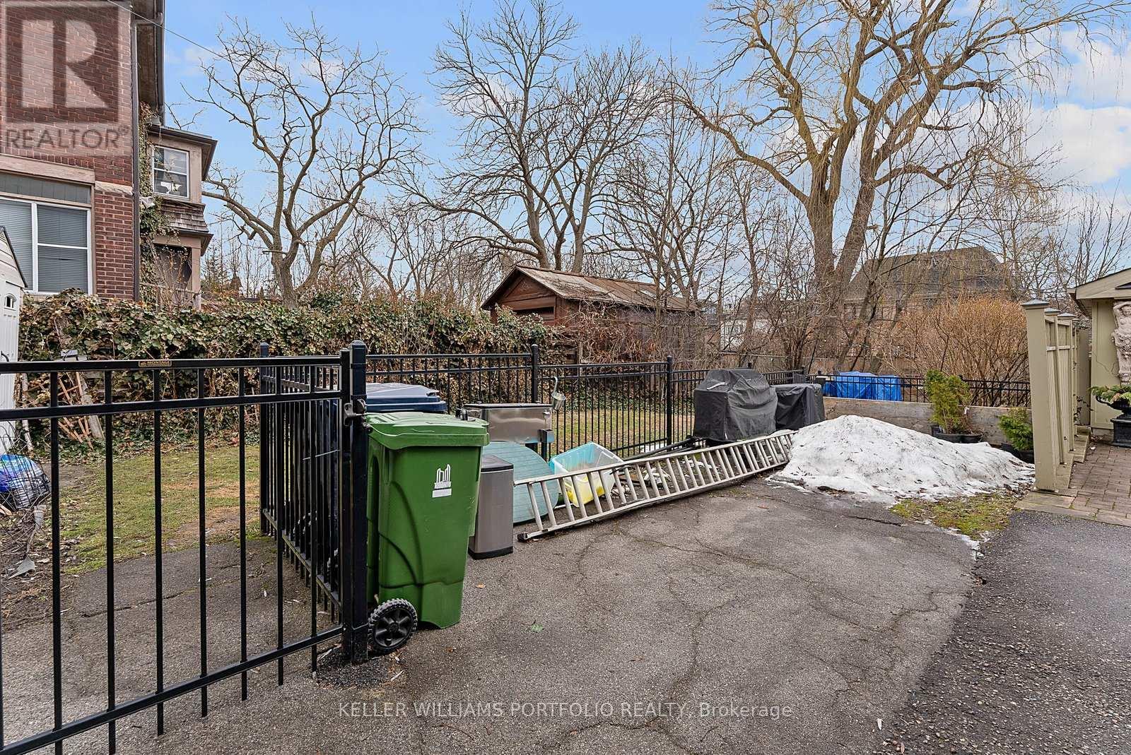 145 Glengrove Avenue W, Toronto, Ontario  M4R 1P1 - Photo 50 - C12827106