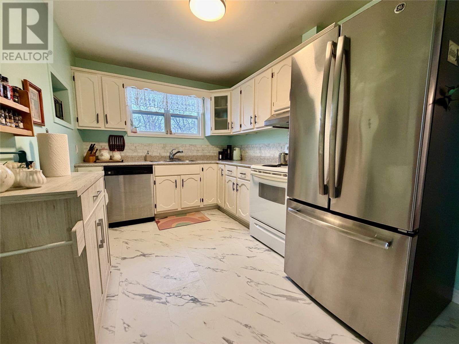 28-30 Bunkerhill Road, Fortune, Newfoundland & Labrador  A0E 1P0 - Photo 11 - 1294716