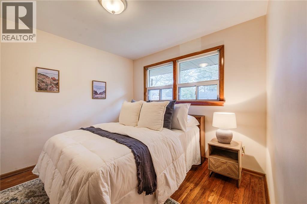 25 Dietz Avenue S, Waterloo, Ontario  N2L 2J7 - Photo 11 - 40812914