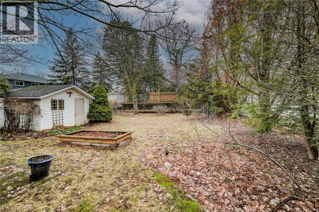 25 Dietz Avenue S, Waterloo, Ontario  N2L 2J7 - Photo 22 - 40812914