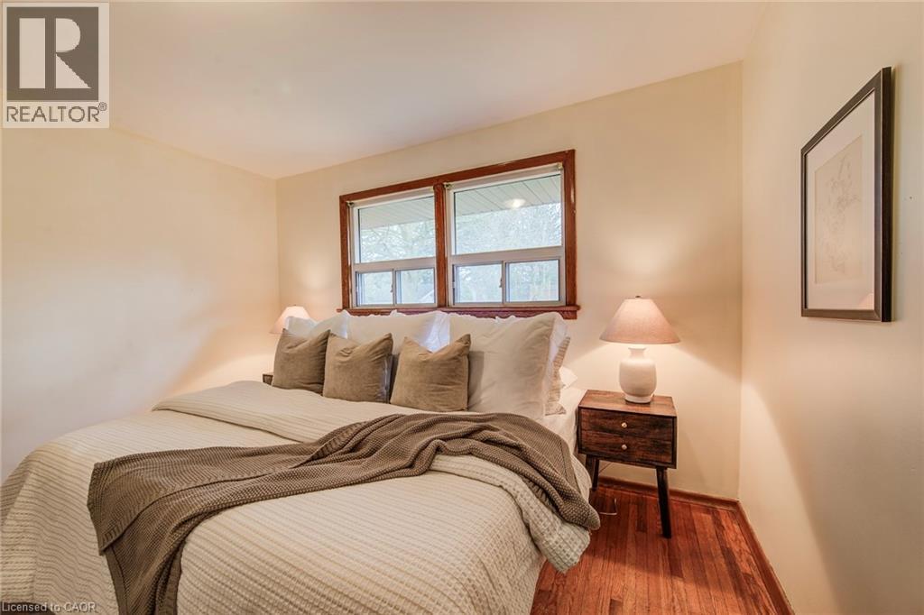 25 Dietz Avenue S, Waterloo, Ontario  N2L 2J7 - Photo 9 - 40812914