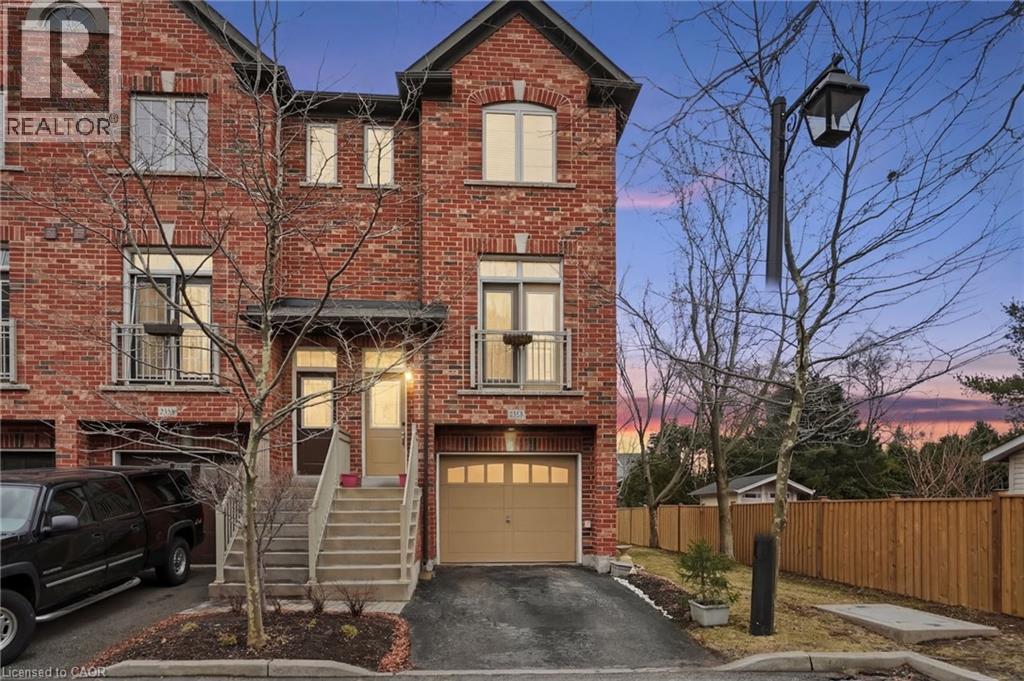 2358 TREVERSH Common, Burlington, Ontario