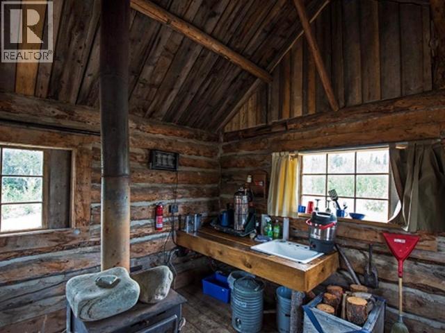 2 Alsek Valley Road, Haines Junction, Yukon Y0B 1L0 - Photo 3 - 17113