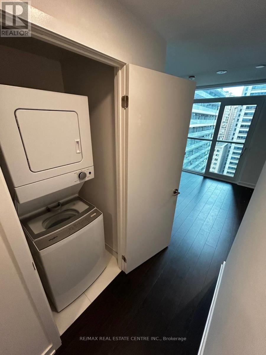 1503 - 238 Simcoe Street, Toronto, Ontario  M5T 0E2 - Photo 21 - C12893268