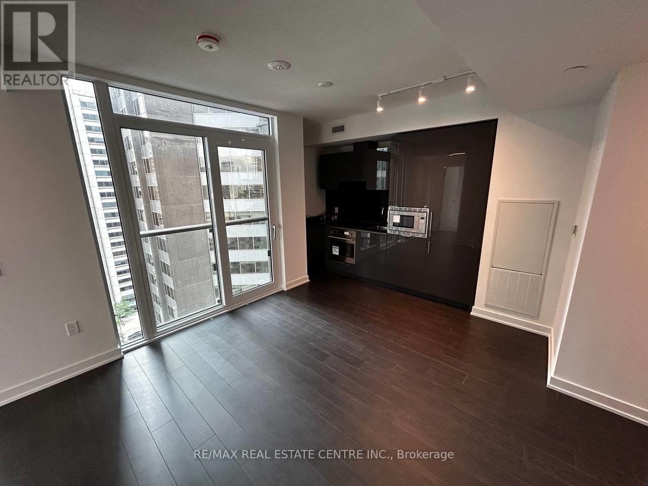 1503 - 238 Simcoe Street, Toronto, Ontario  M5T 0E2 - Photo 8 - C12893268