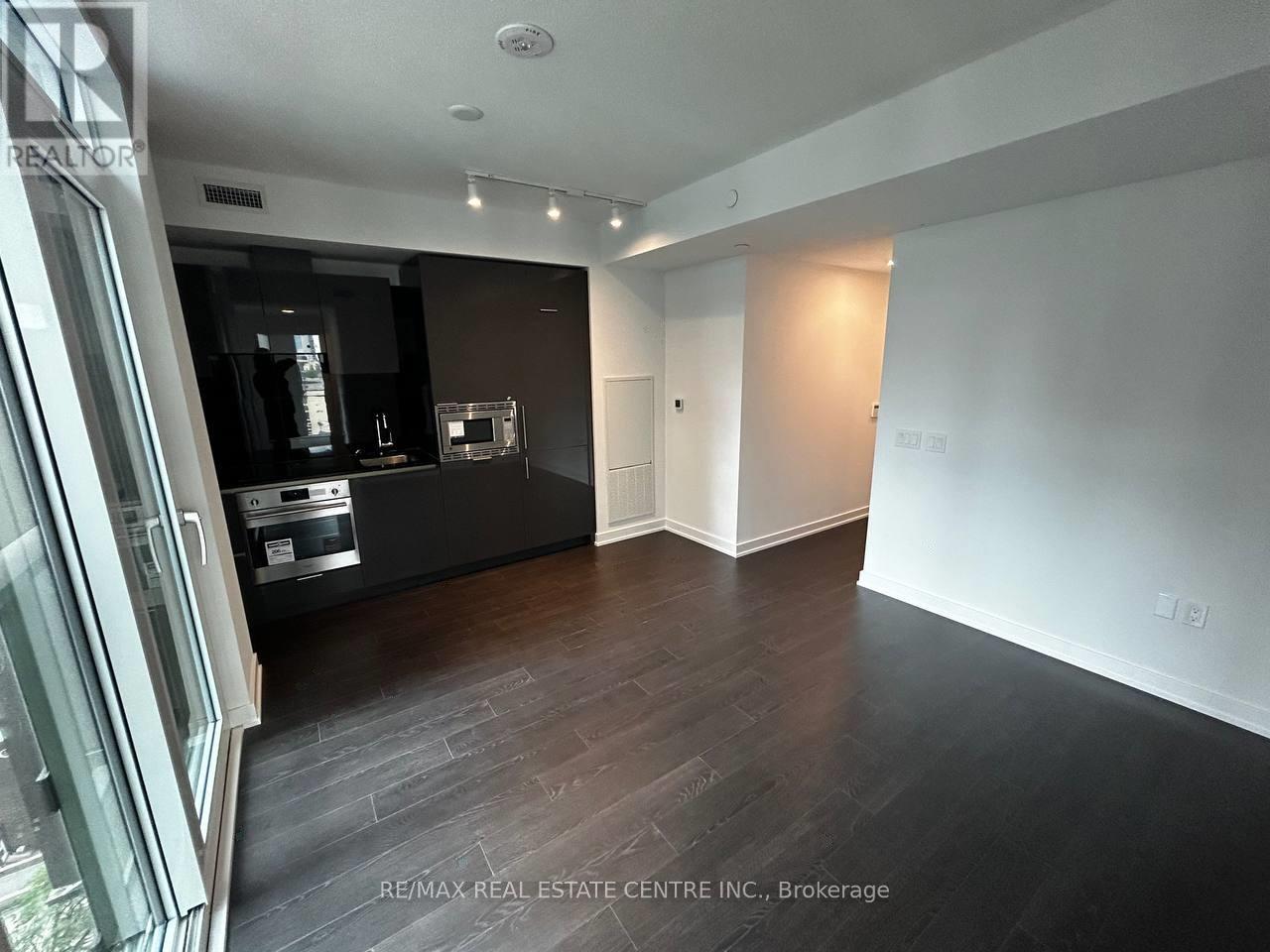1503 - 238 Simcoe Street, Toronto, Ontario  M5T 0E2 - Photo 9 - C12893268