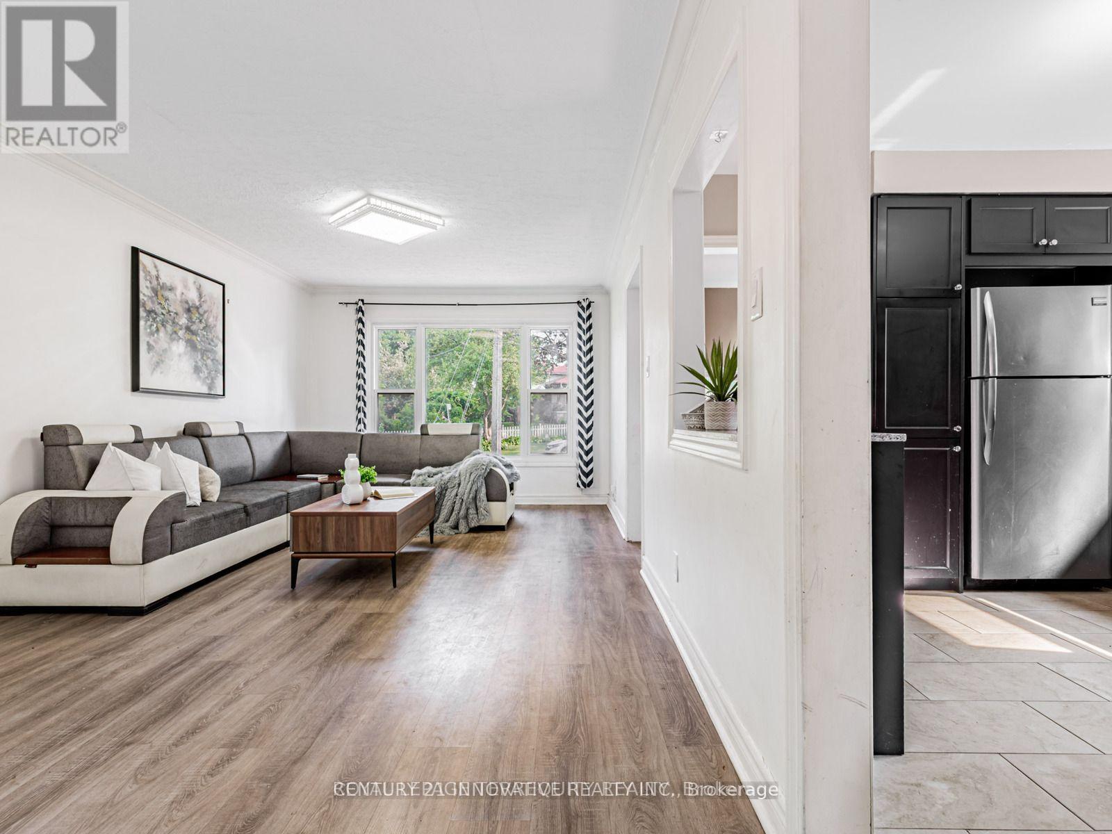 64 Dale Avenue, Toronto, Ontario  M4W 1K8 - Photo 10 - C12893380