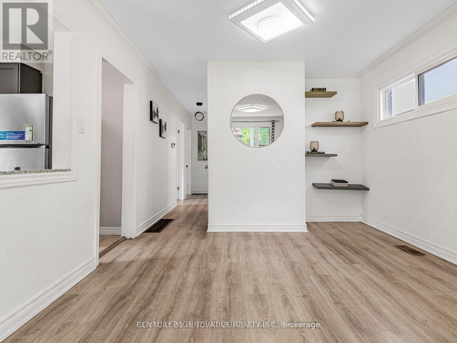 64 Dale Avenue, Toronto, Ontario  M4W 1K8 - Photo 18 - C12893380