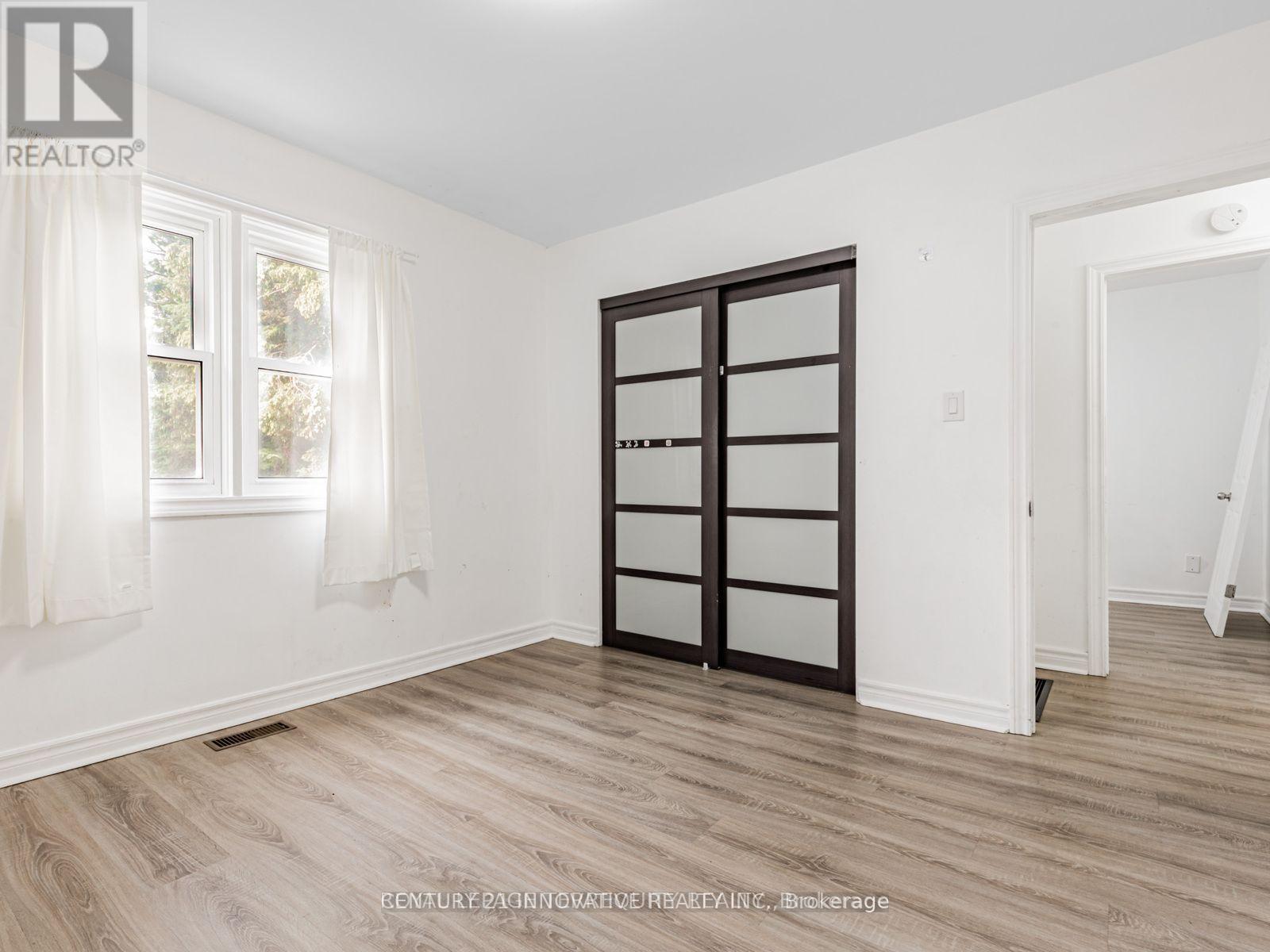 64 Dale Avenue, Toronto, Ontario  M4W 1K8 - Photo 21 - C12893380