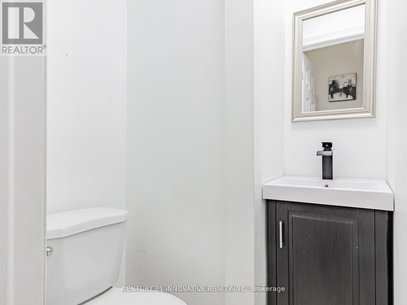 64 Dale Avenue, Toronto, Ontario  M4W 1K8 - Photo 30 - C12893380