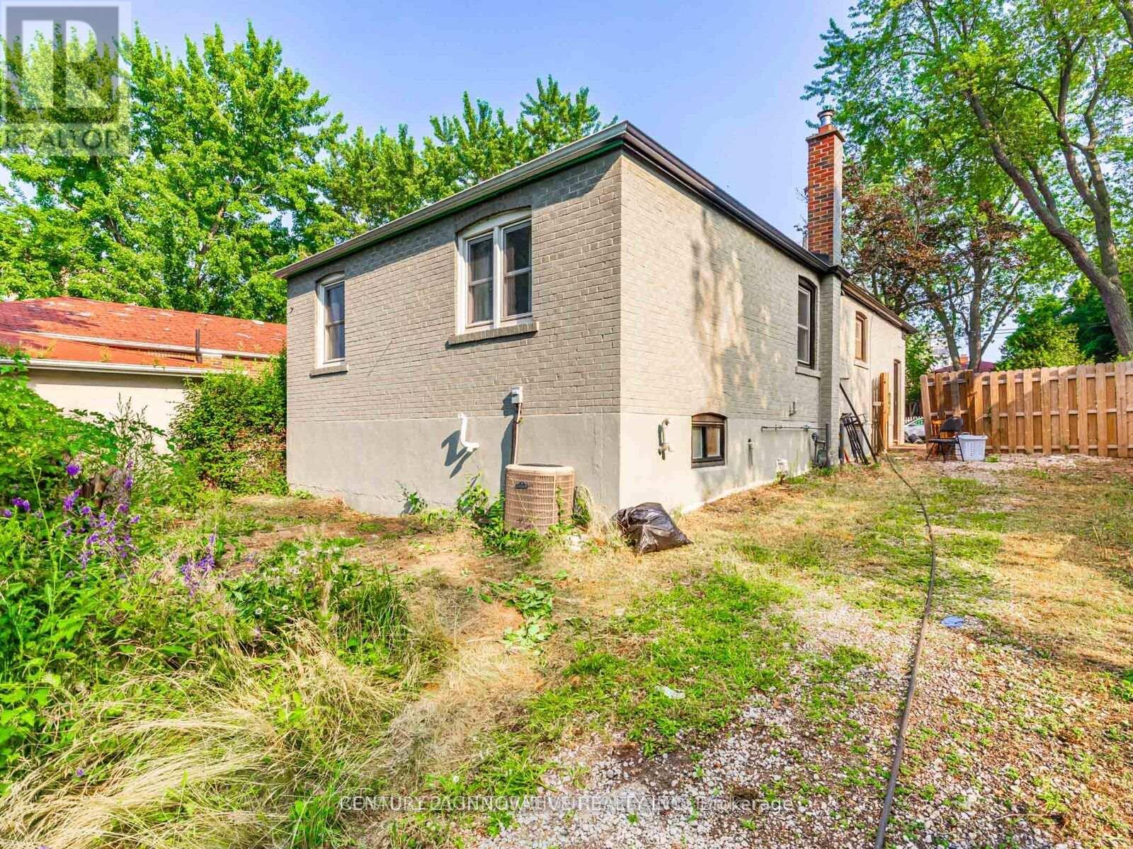 64 Dale Avenue, Toronto, Ontario  M4W 1K8 - Photo 31 - C12893380