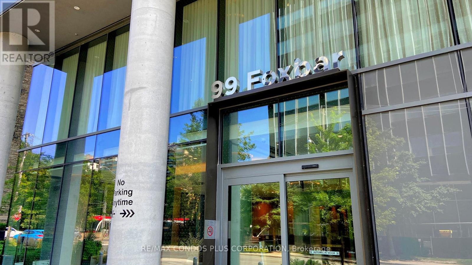 1406 - 99 Foxbar Road, Toronto, Ontario  M4V 0B2 - Photo 3 - C12893404