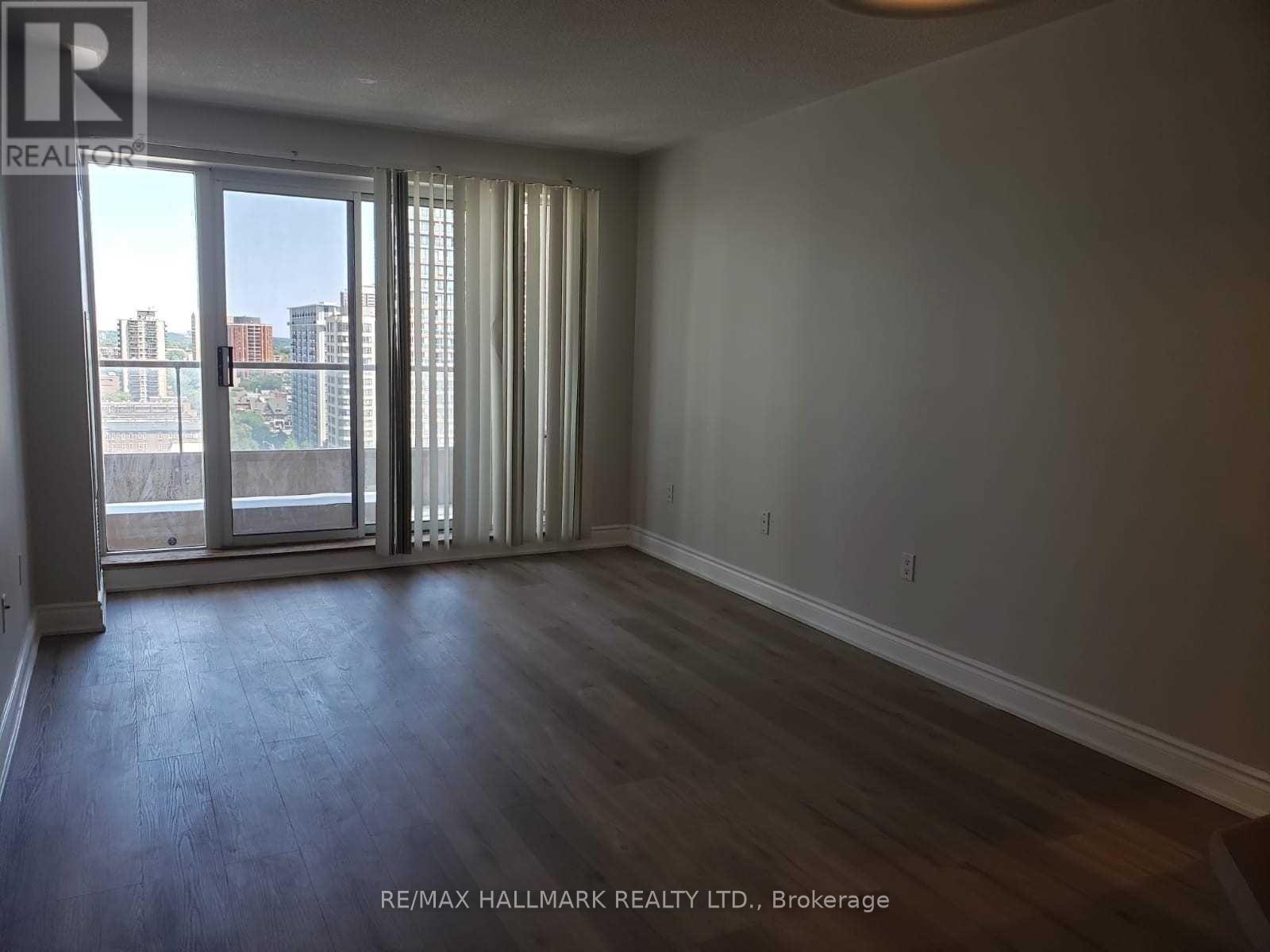 1608 - 909 Bay Street, Toronto (Bay Street Corridor), Ontario  M5S 1Z9 - Photo 7 - C12893420