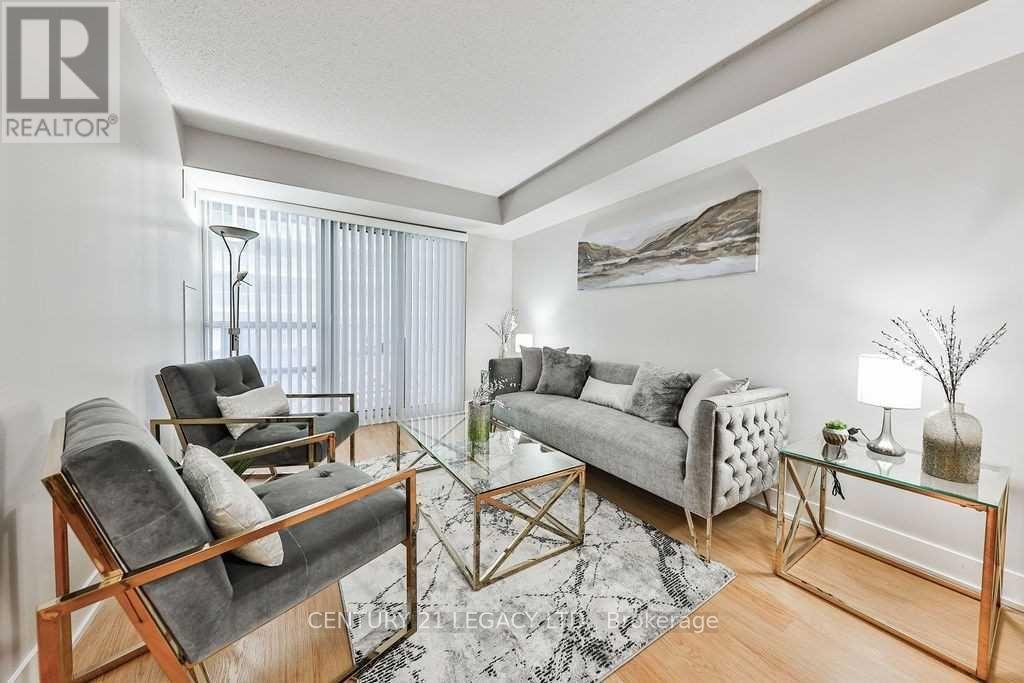 902 - 20 Blue Jays Way, Toronto, Ontario  M5V 3W6 - Photo 13 - C12893438