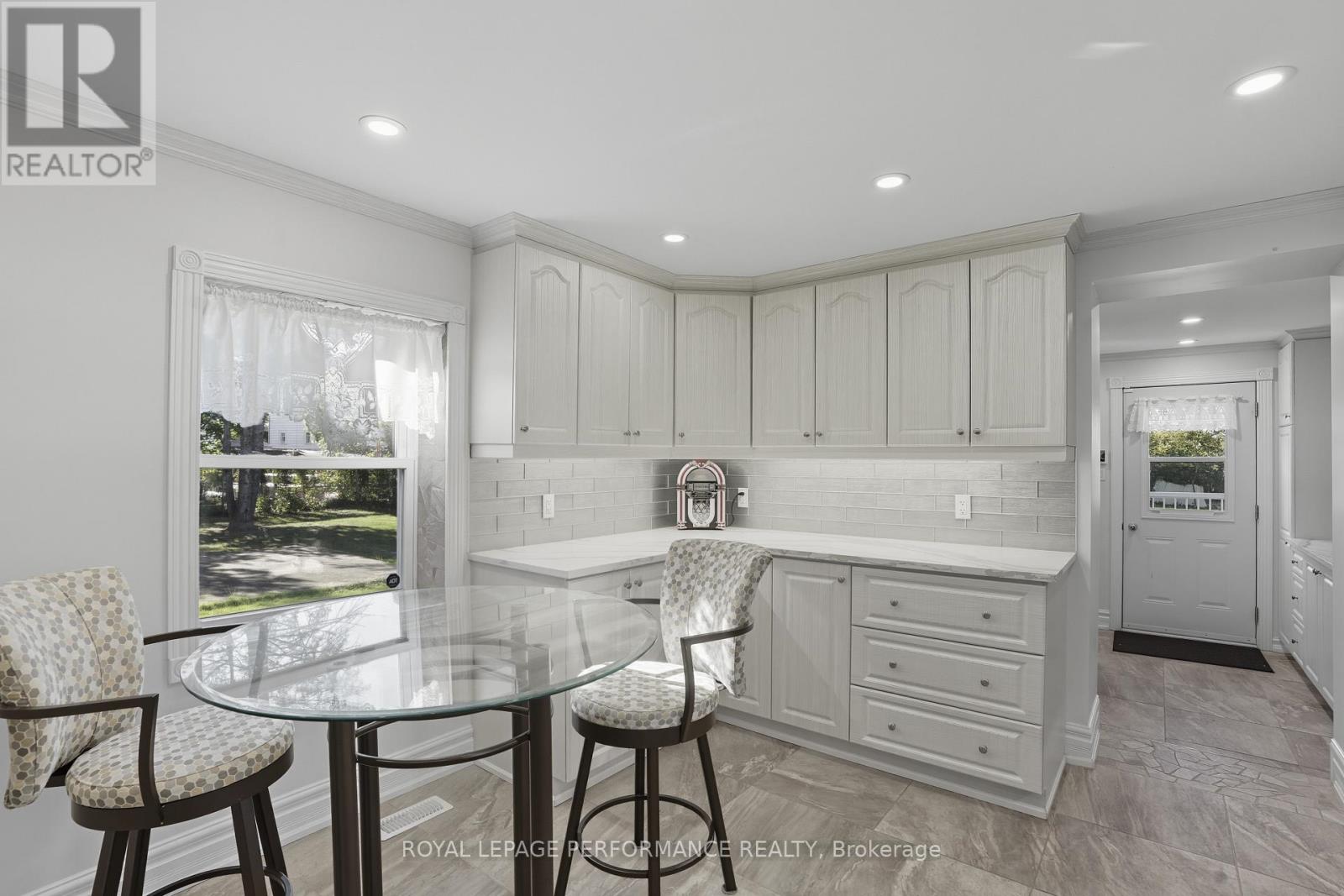 8 John Street, Champlain, Ontario  K0B 1K0 - Photo 16 - X12893330