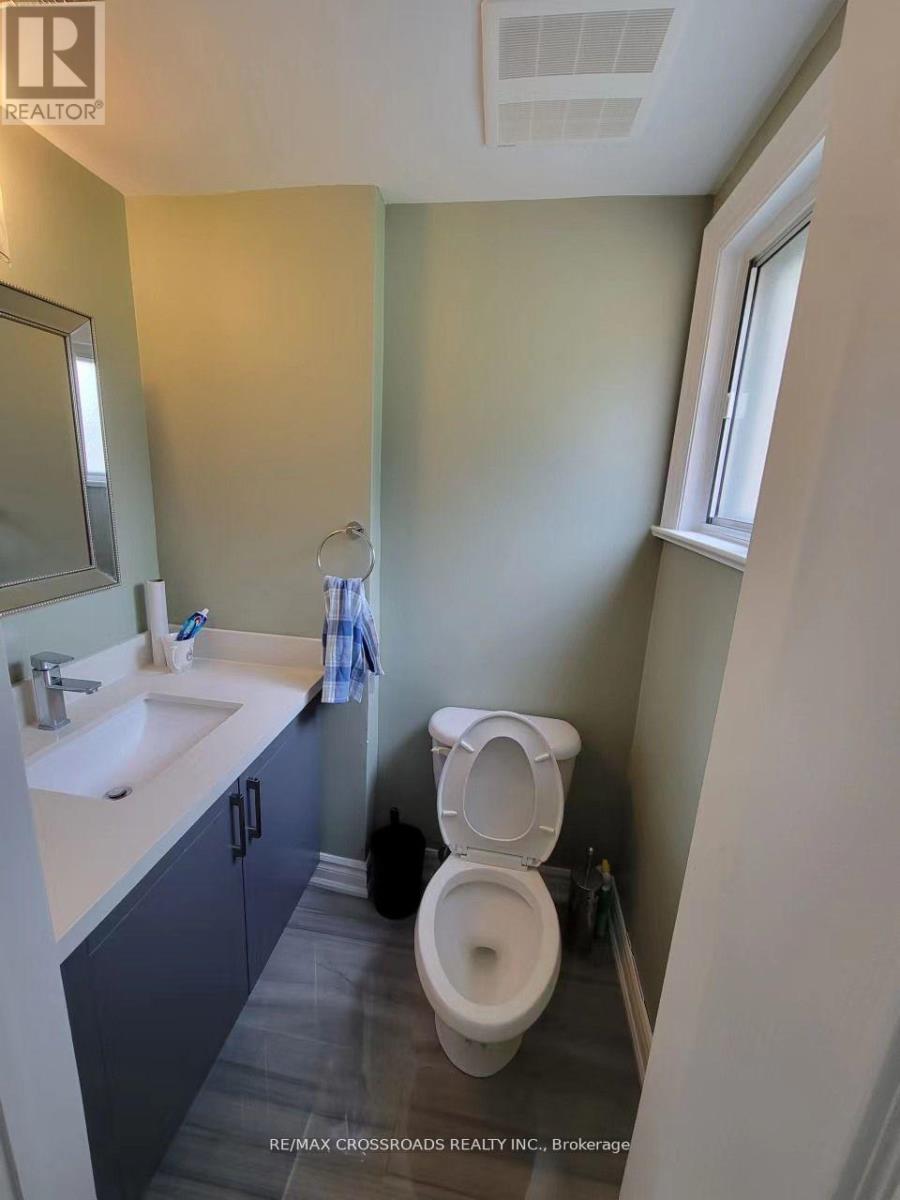 Main - 17 Linwood Avenue, Toronto, Ontario  M1S 1H2 - Photo 15 - E12893460