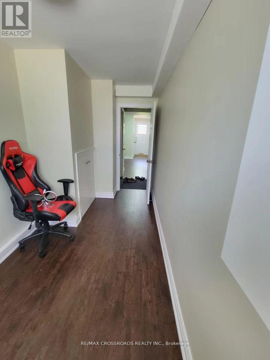 Main - 17 Linwood Avenue, Toronto, Ontario  M1S 1H2 - Photo 8 - E12893460