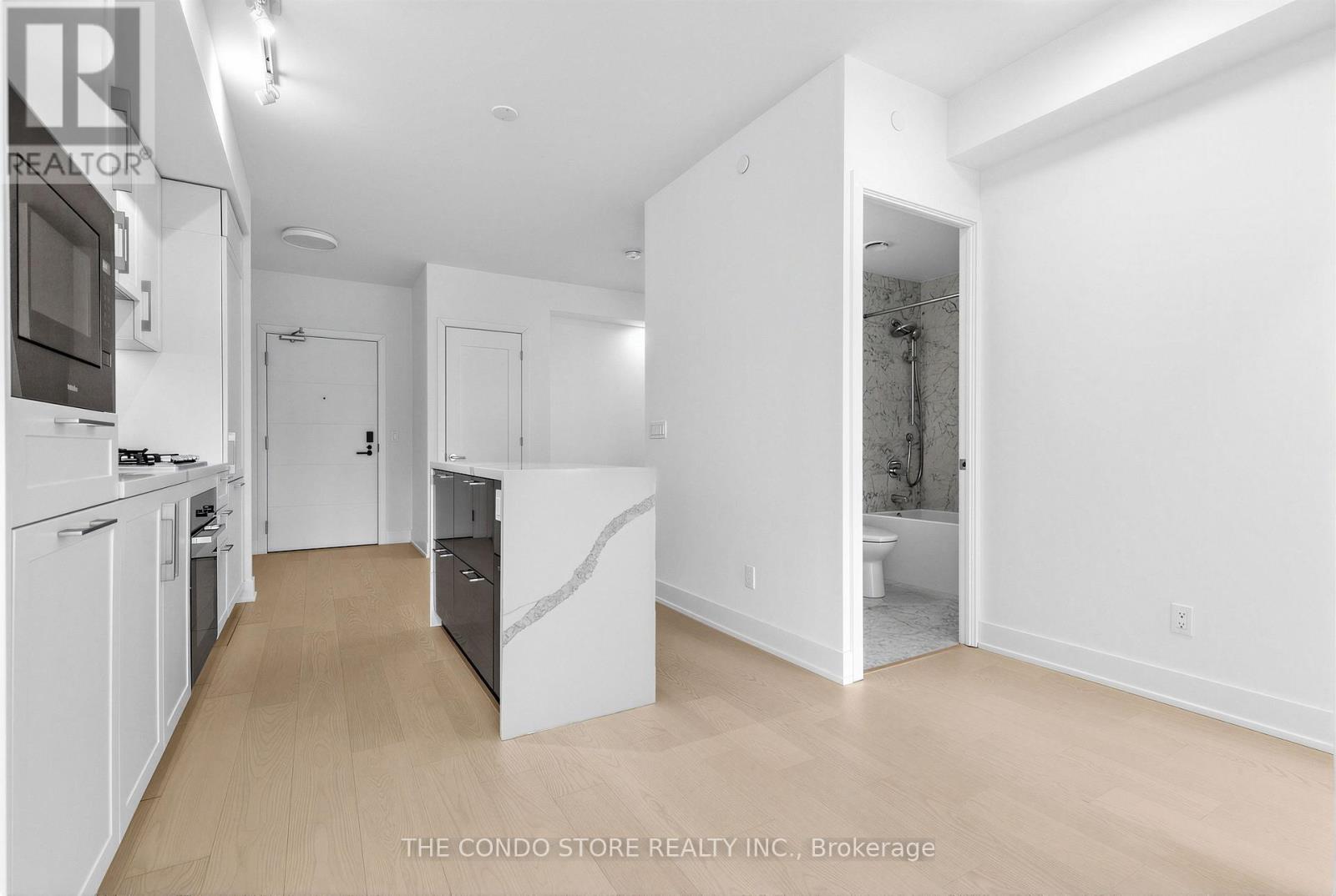 408 - 8 Manor Road W, Toronto, Ontario  M4S 0E6 - Photo 10 - C12745846