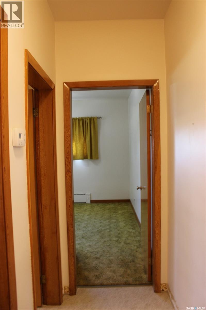 Gravelbourg Acreage, Gravelbourg Rm No. 104, Saskatchewan  S0H 1X0 - Photo 10 - SK030679